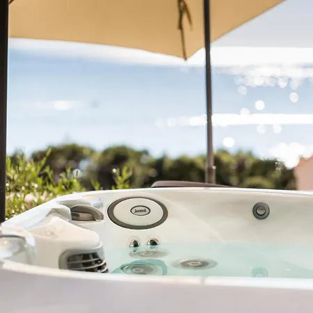 Hacienda Babina Villa *