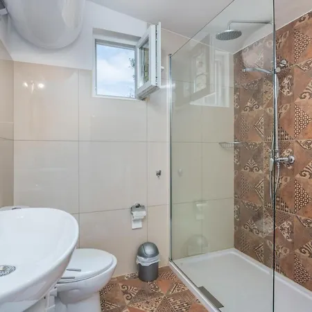 Hacienda Babina Vila *