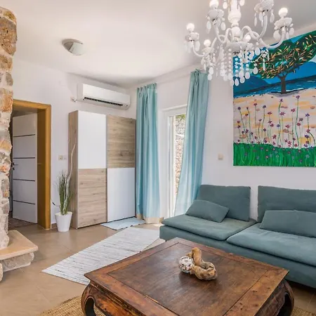 Hacienda Babina * Miholascica