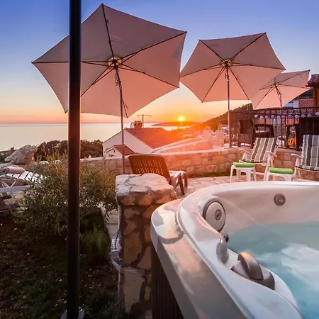 Hacienda Babina Vila *